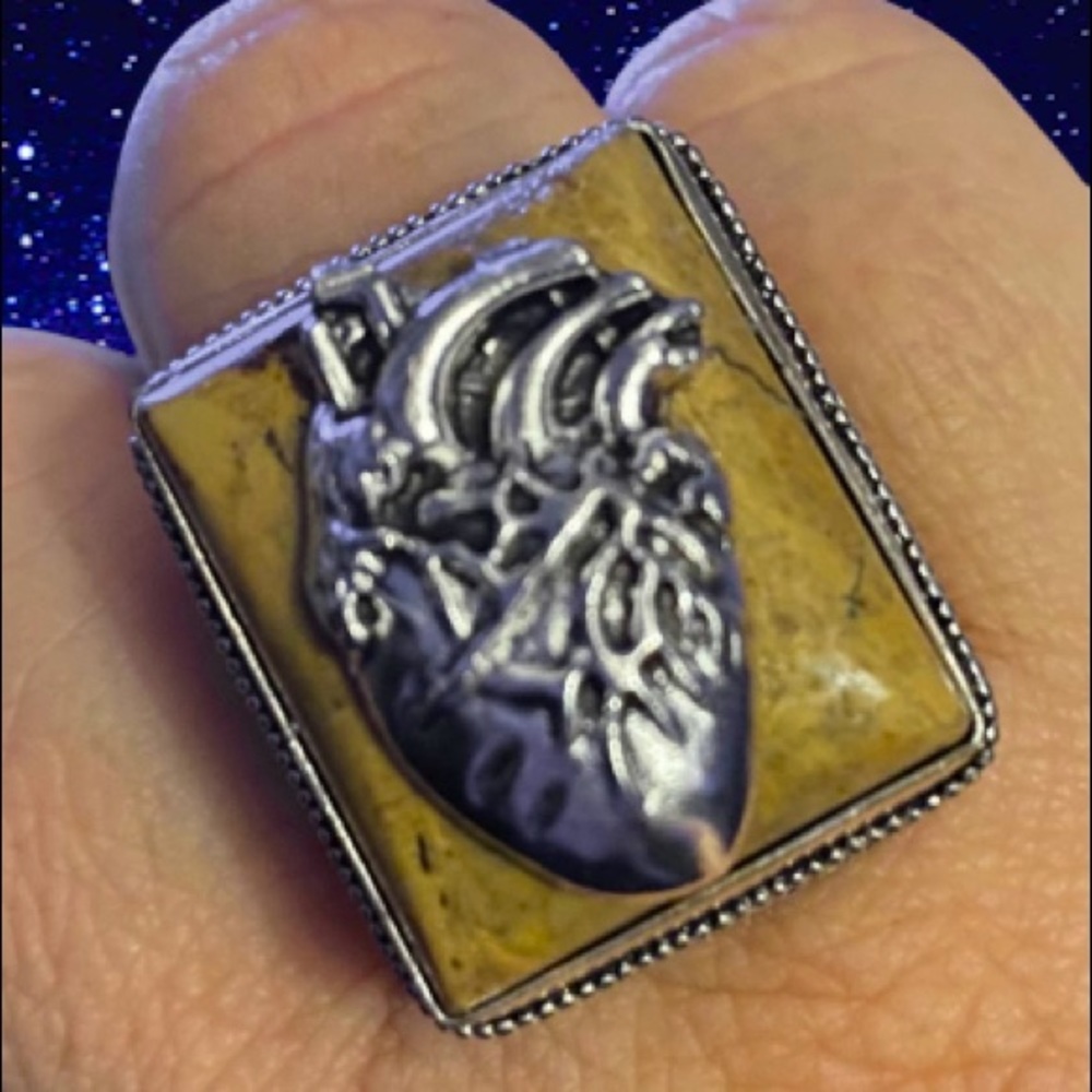 Pure Heart Wood Agate Silver Ring 9